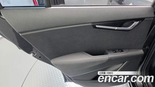 Kia Niro Prestige 2024 — фото 25