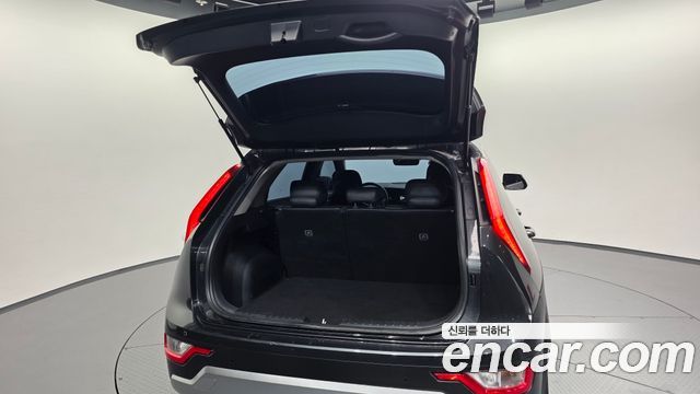 Kia Niro Prestige 2024 — фото 33