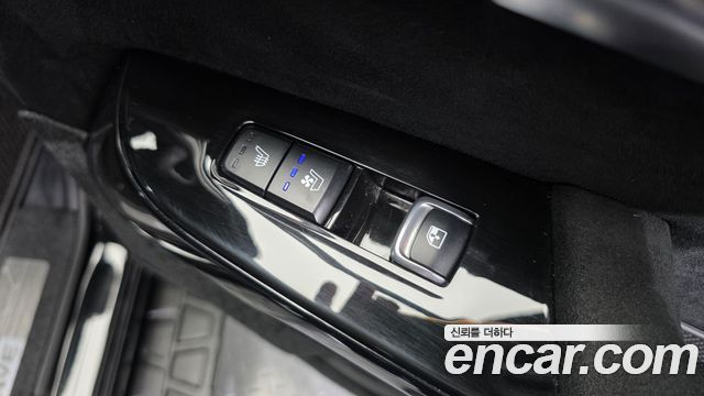 Kia Mohave The Master Diesel 3.0 4WD 6-Seater Masters Gravity 2023 — фото 17
