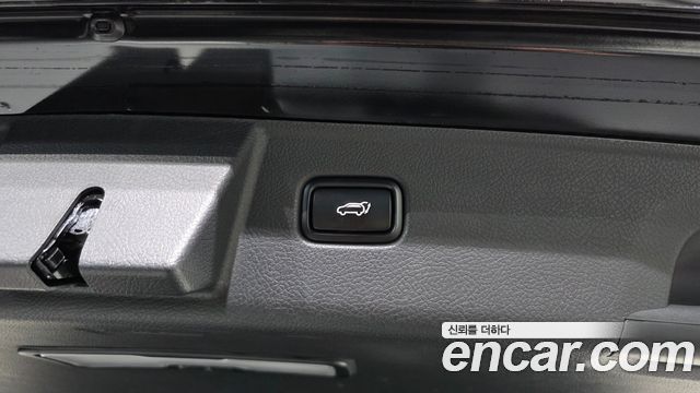 Kia Mohave The Master Diesel 3.0 4WD 6-Seater Masters Gravity 2023 — фото 36