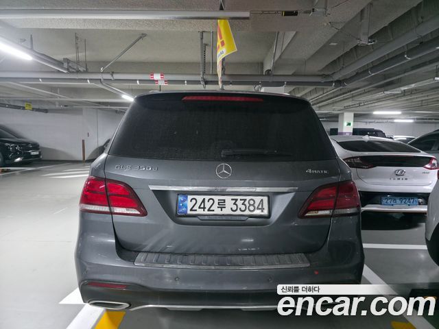 Mercedes-Benz GLE-Class (W166) GLE350 d 4MATIC 2017 — фото 2