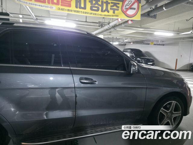 Mercedes-Benz GLE-Class (W166) GLE350 d 4MATIC 2017 — фото 4