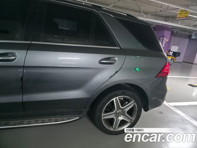 Mercedes-Benz GLE-Class (W166) GLE350 d 4MATIC 2017 — фото 16