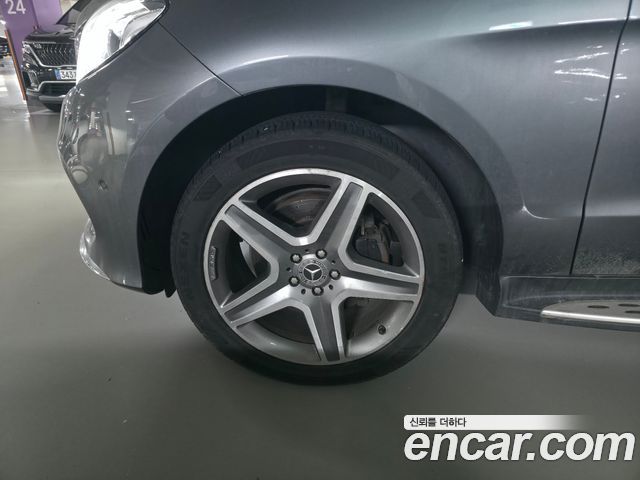 Mercedes-Benz GLE-Class (W166) GLE350 d 4MATIC 2017 — фото 19