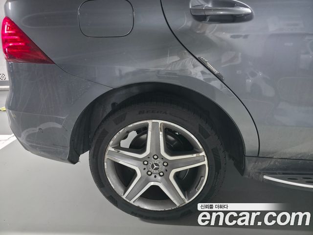 Mercedes-Benz GLE-Class (W166) GLE350 d 4MATIC 2017 — фото 22