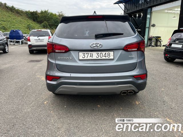 Hyundai Santa Fe The Prime Diesel 2.0 2WD Value Plus 2018 — фото 3