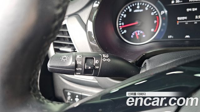 Kia Seltos Gasoline 1.6 Turbo 4WD Signature 2022 — фото 29