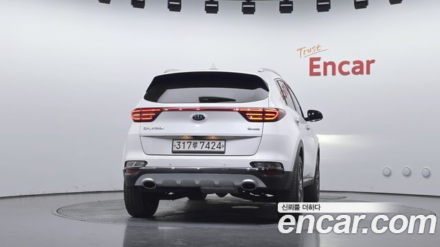 Kia Sportage The Bold Diesel 2.0 2WD Prestige 2020 — фото 4