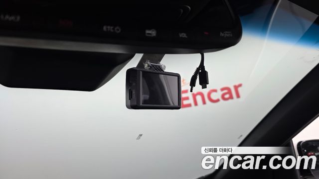 Kia Sportage The Bold Diesel 2.0 2WD Prestige 2020 — фото 18