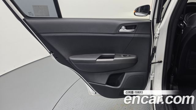 Kia Sportage The Bold Diesel 2.0 2WD Prestige 2020 — фото 25