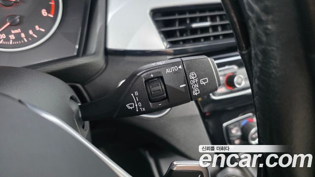 BMW X1 (F48) xDrive 20d Joy 2018 — фото 20