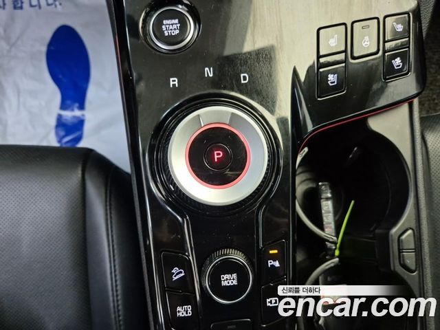 Kia Sportage (V) Gasoline 1.6 Turbo 2WD Signature 2024 — фото 8