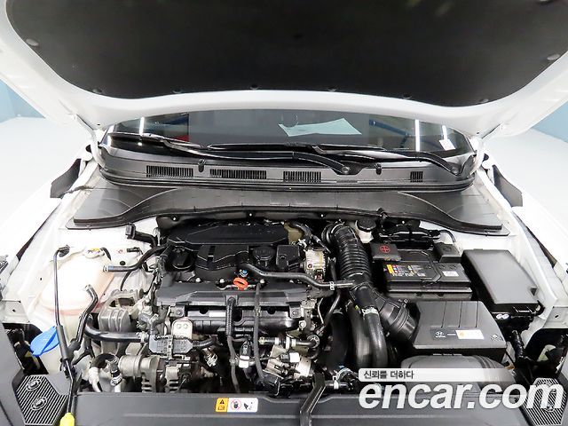 Hyundai Kona Gasoline 1.6 Turbo 2WD Modern 2022 — фото 6