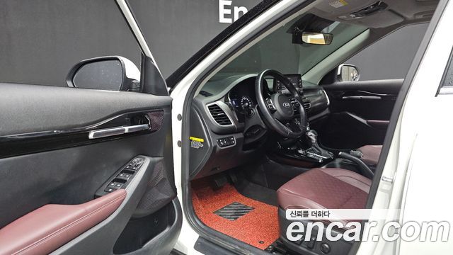 Kia Seltos Gasoline 1.6 Turbo 2WD Noblesse 2020 — фото 10