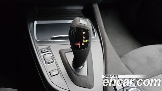 BMW 1 Series (F20) 118d M Sport Shadow 5 Door 2018 — фото 9