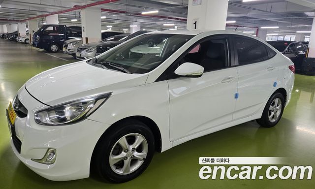 Hyundai Accent (New) 1.4 VVT Modern