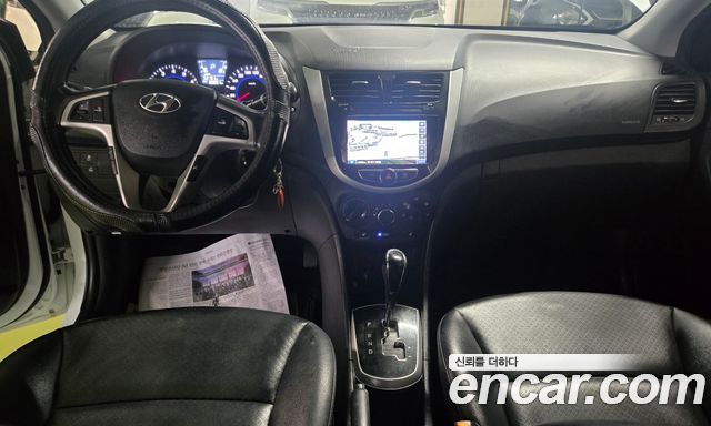 Hyundai Accent (New) 1.4 VVT Modern 2015 — фото 15
