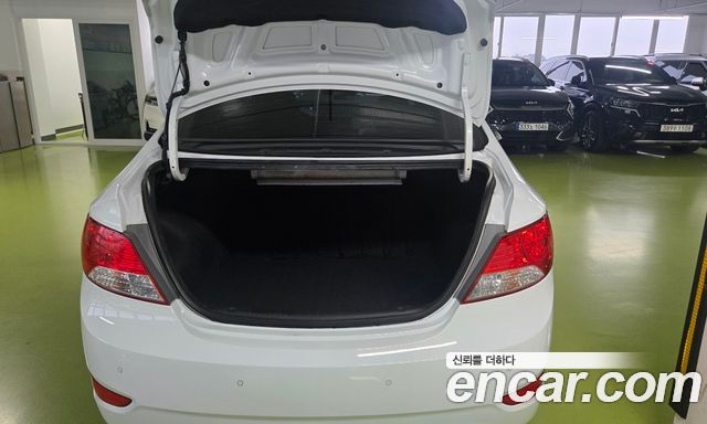 Hyundai Accent (New) 1.4 VVT Modern 2015 — фото 22