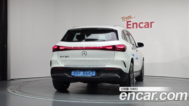 Mercedes-Benz EQA (H243) EQA250 AMG Line 2026 — фото 4