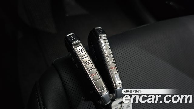 Kia Sportage Hybrid (V) Signature Gravity 2WD 2023 — фото 17