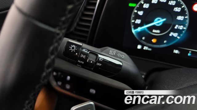 Kia Sportage Hybrid (V) Signature 2WD 2024 — фото 28
