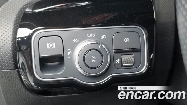 Mercedes-Benz CLA-Class (C118) CLA250 4MATIC 2022 — фото 27