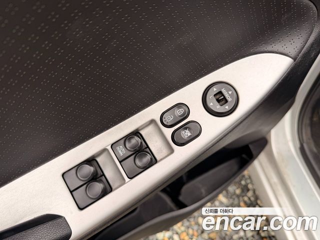 Hyundai Accent (New) Diesel 1.6 VGT Luxury 2012 — фото 7