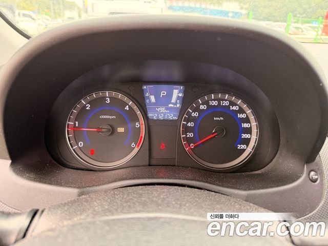 Hyundai Accent (New) Diesel 1.6 VGT Luxury 2012 — фото 10