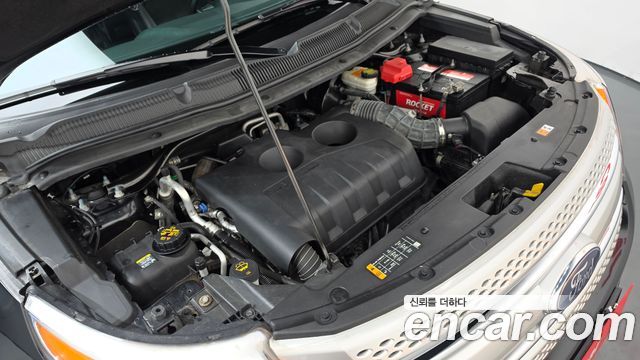 Ford Explorer 2.0 Ecoboost 2WD 5th 2013 — фото 6