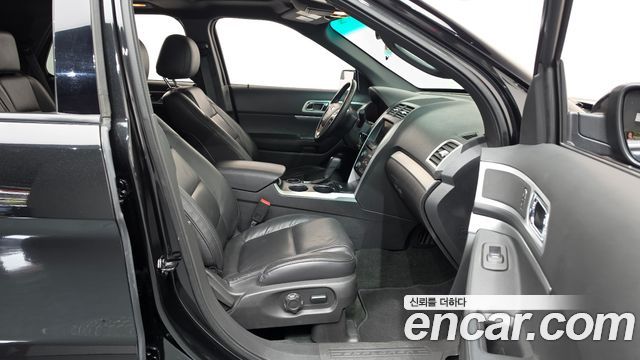 Ford Explorer 2.0 Ecoboost 2WD 5th 2013 — фото 11
