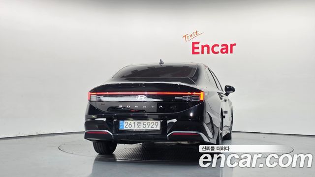 Hyundai Sonata The Edge (DN8) 1.6 Turbo Exclusive 2024 — фото 4