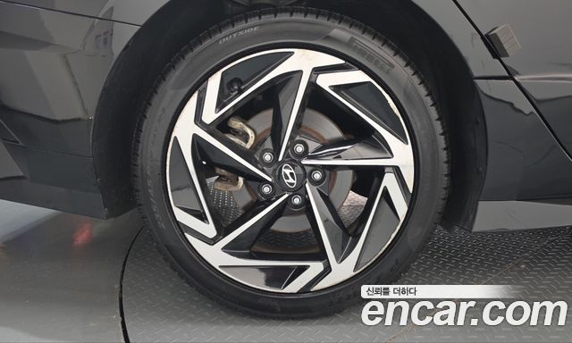 Hyundai Sonata The Edge (DN8) 1.6 Turbo Exclusive 2024 — фото 5