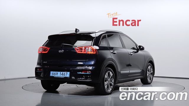 Kia Niro EV Noblesse 2019 — фото 2