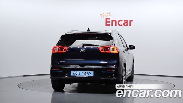 Kia Niro EV Noblesse 2019 — фото 4