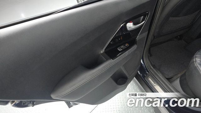 Kia Niro EV Noblesse 2019 — фото 25