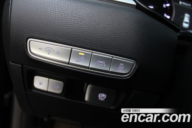 Kia K9 3.8 GDI AWD PlatinumⅡ 2019 — фото 9