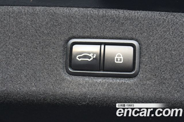 Kia K9 3.8 GDI AWD PlatinumⅡ 2019 — фото 22