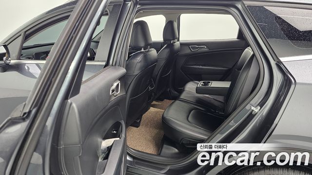 Kia Sportage (V) Gasoline 1.6 Turbo 2WD Prestige 2023 — фото 28