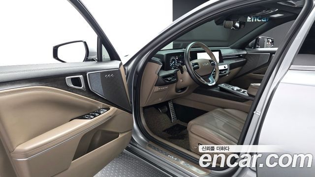 Kia K8 2.5 Gasoline 2WD Noblesse 2024 — фото 10