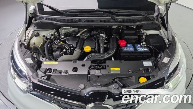 Renault Korea QM3 RE 2019 — фото 19