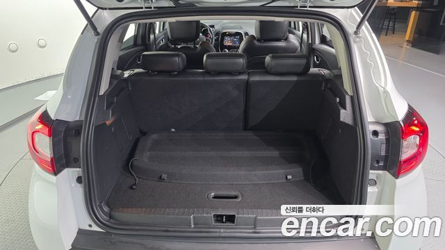 Renault Korea QM3 RE 2019 — фото 23