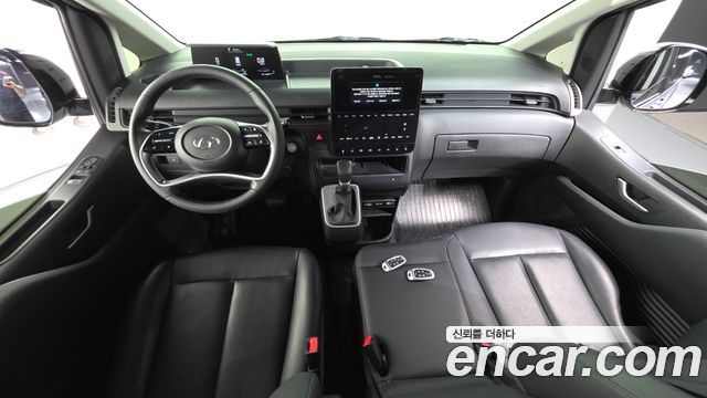 Hyundai Staria Tourer 11-Seater Modern 2023 — фото 7