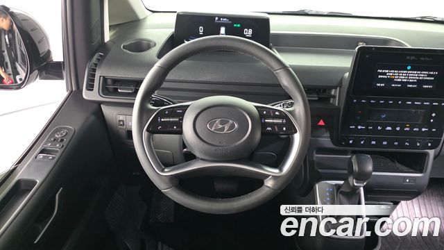 Hyundai Staria Tourer 11-Seater Modern 2023 — фото 13