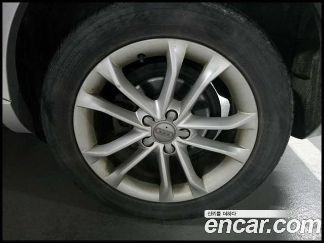 Audi Q3 2.0 TDI Quattro Dynamic 8U 2013 — фото 17