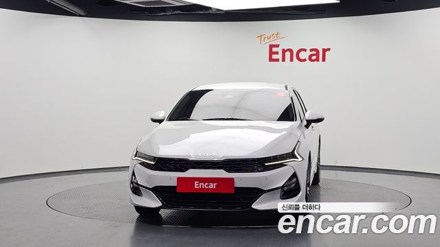 Kia K5 (III) 2.0 Prestige 2023 — фото 3