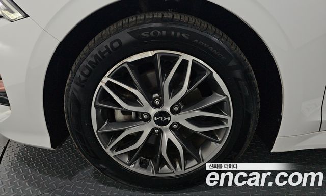 Kia K5 (III) 2.0 Prestige 2023 — фото 5