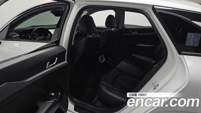 Kia K5 (III) 2.0 Prestige 2023 — фото 12
