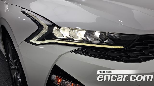 Kia K5 (III) 2.0 Prestige 2023 — фото 22