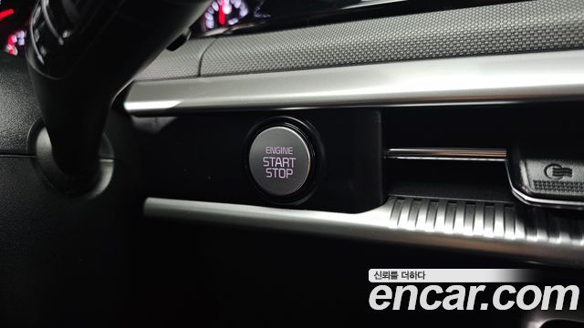 Kia K5 (III) 2.0 Prestige 2023 — фото 27
