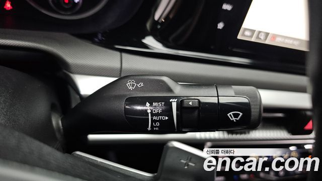 Kia K5 (III) 2.0 Prestige 2023 — фото 28